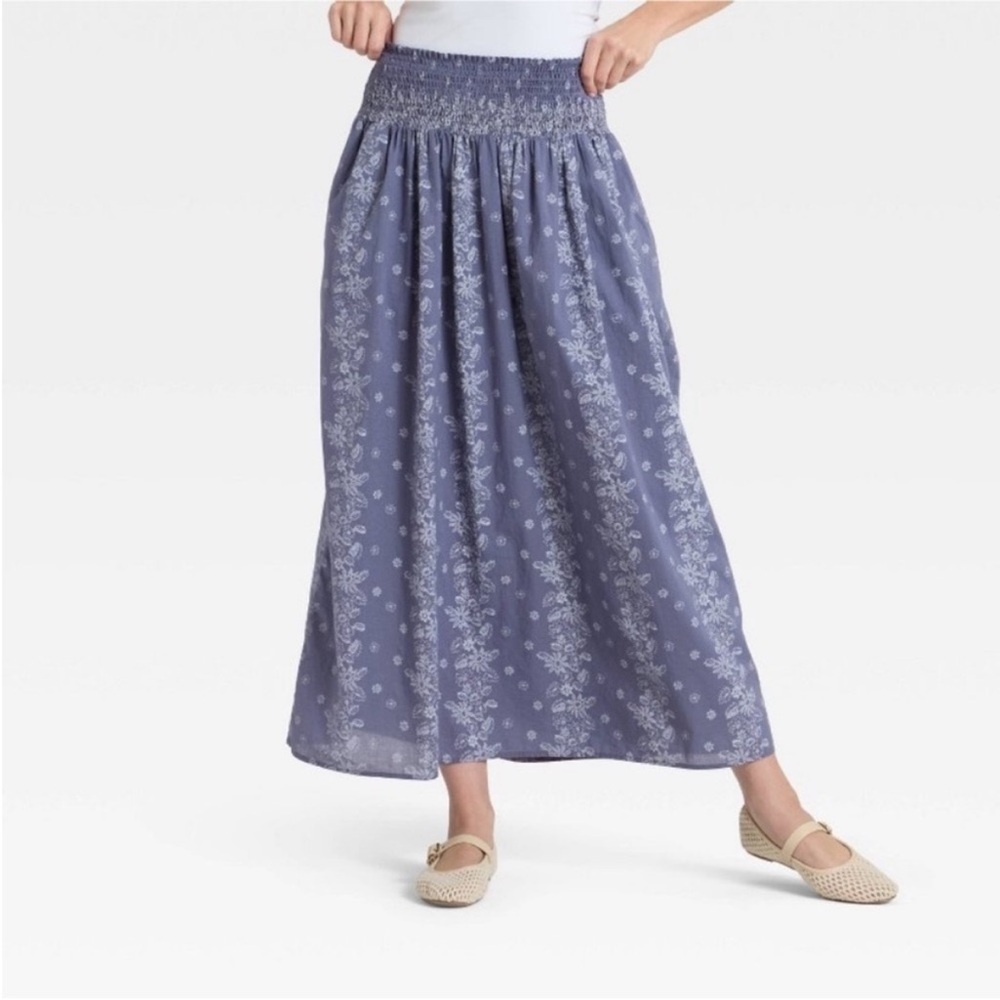 Universal Thread Blue Floral Maxi Skirt
